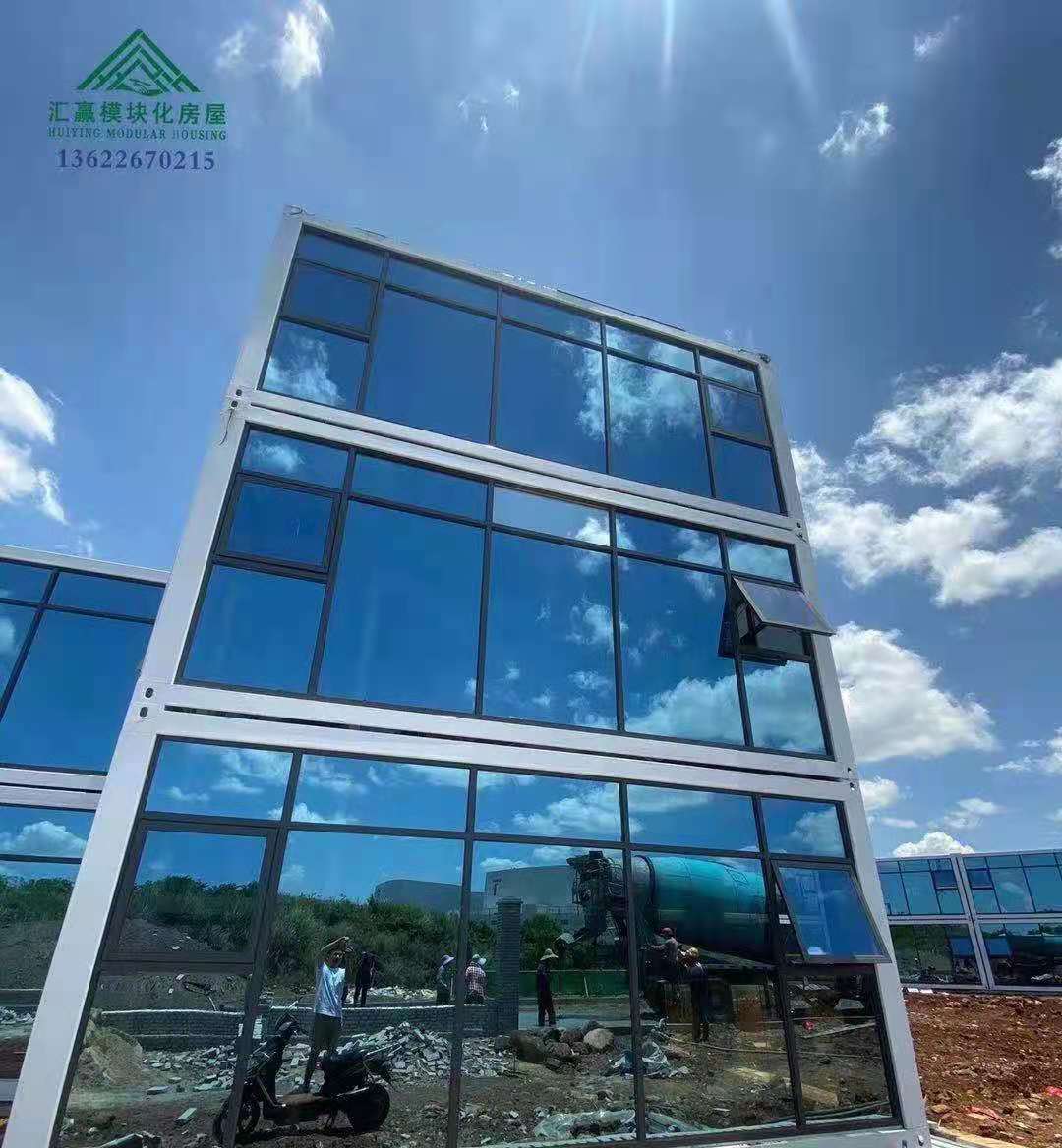 中建五局城市軌道一號(hào)線項(xiàng)目部，打包箱玻璃幕墻